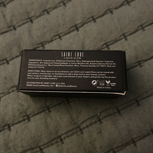 Saint Luxe Liquid Glow - Pink Cream Glow - Picture 5 of 5